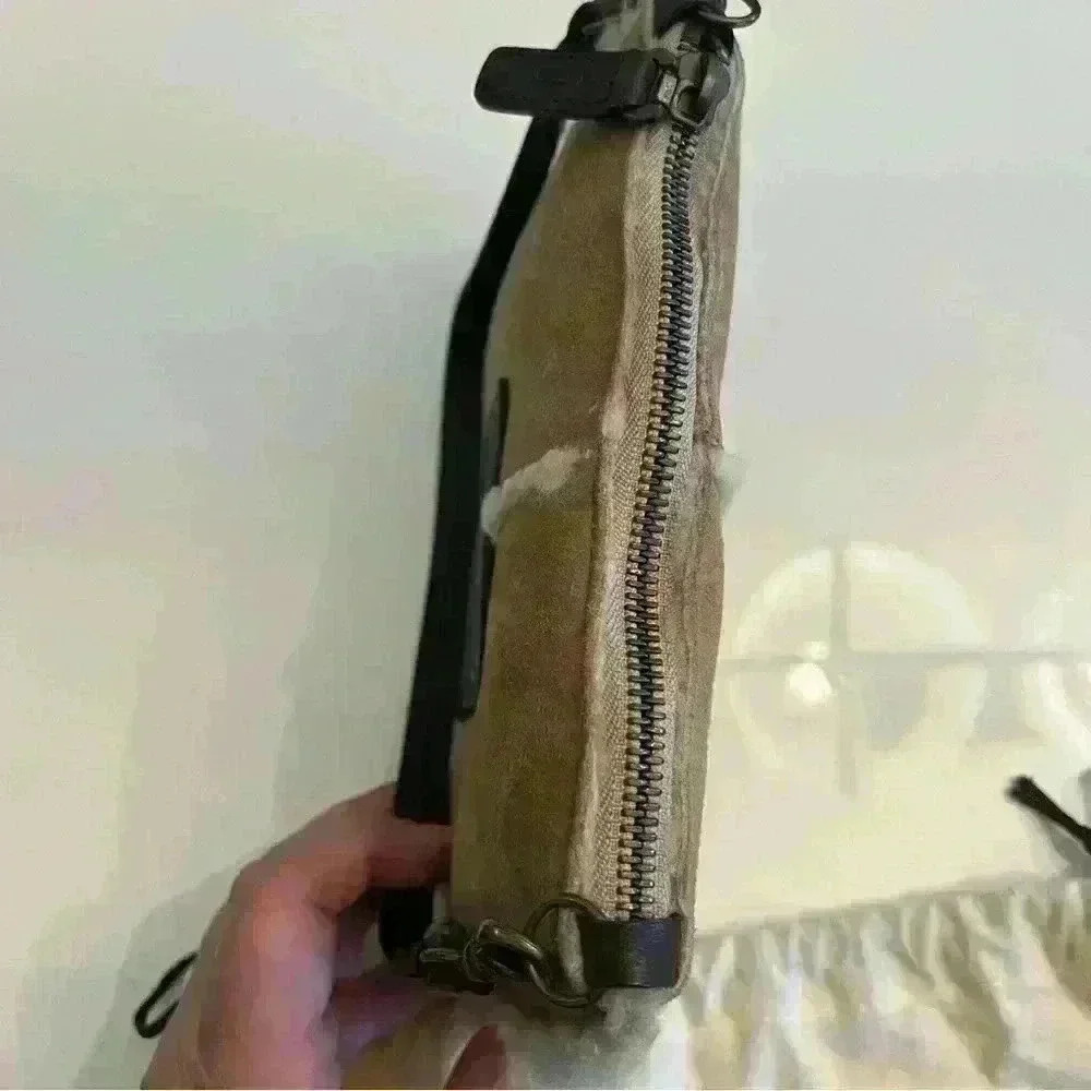 UGG purse- Sherpa lined - Picture 4 of 11